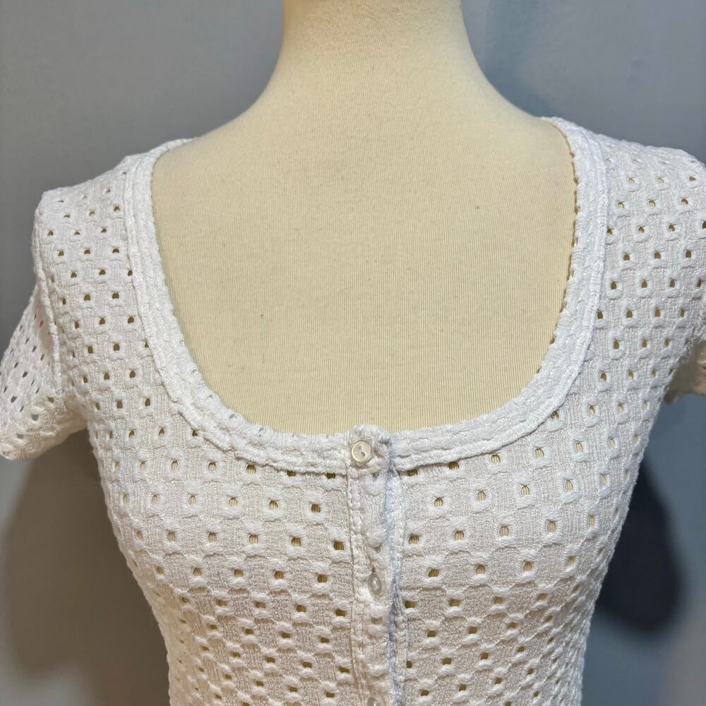 VTG White Eyelet Knit Button Up Scoop Neck Baby Tee Coquette Fairy Grunge,Size S
